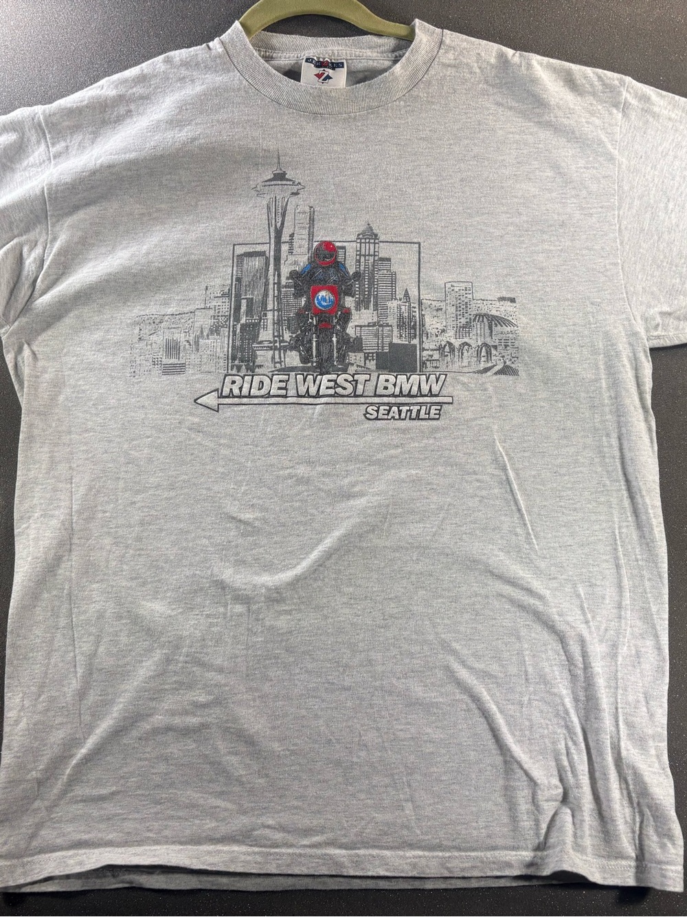 Vintage Y2K White BMW Seattle  T Shirt Size Large